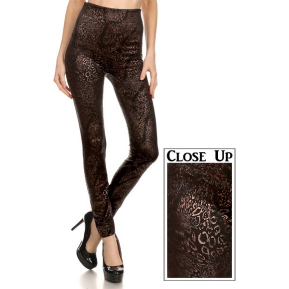 Women's Floral Cheetah Legging Fleece Lining Pants - Picture 2 of 5